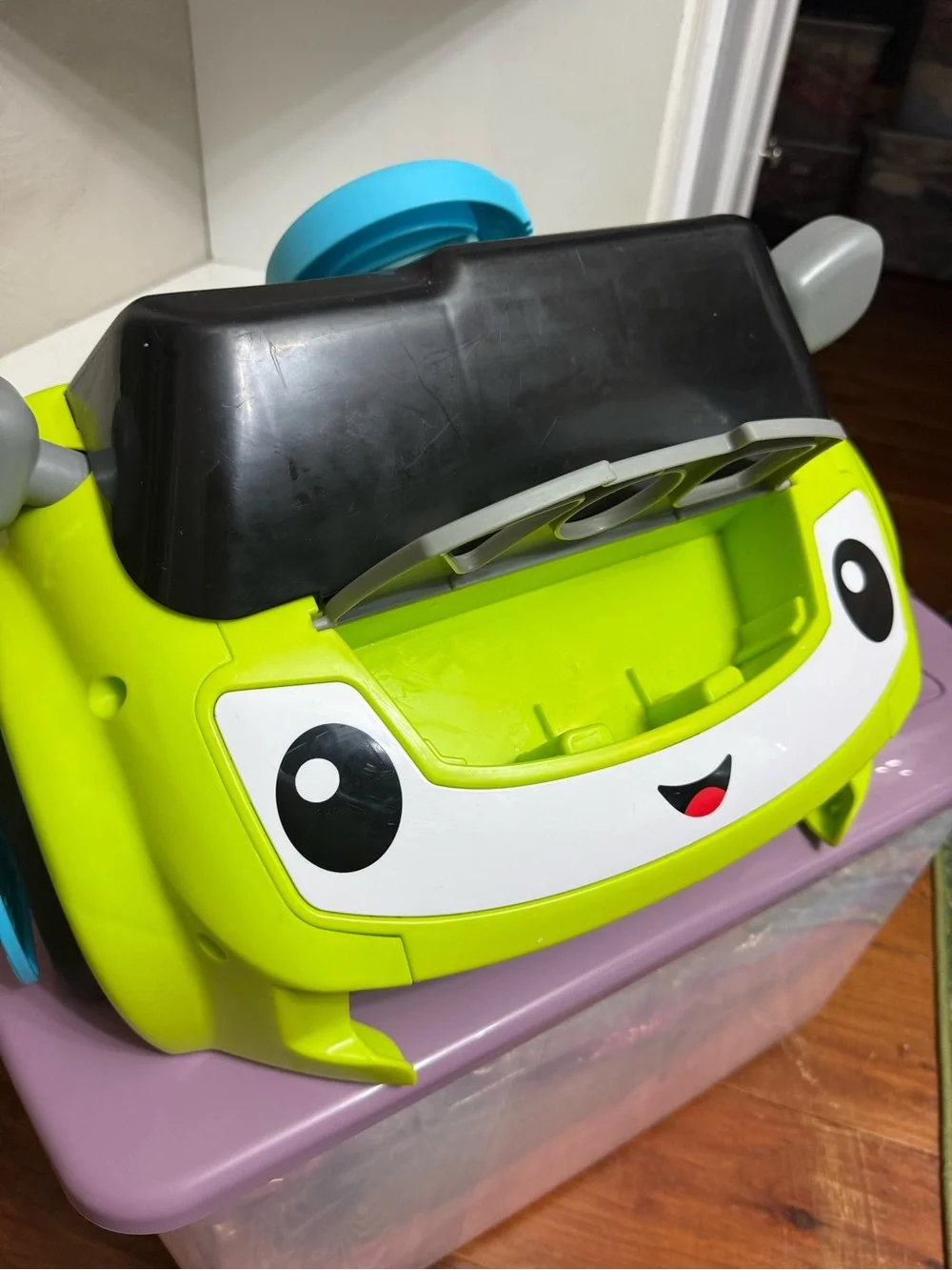 Fisher-Price Laugh & Learn Sit & Steer Driver Learning Toy Baby Toddler No Block